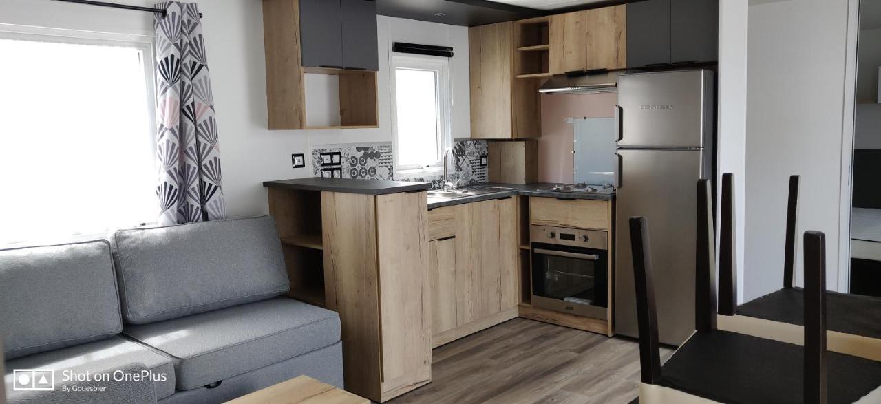 Camping La Garenne De Moncourt Рю Екстериор снимка