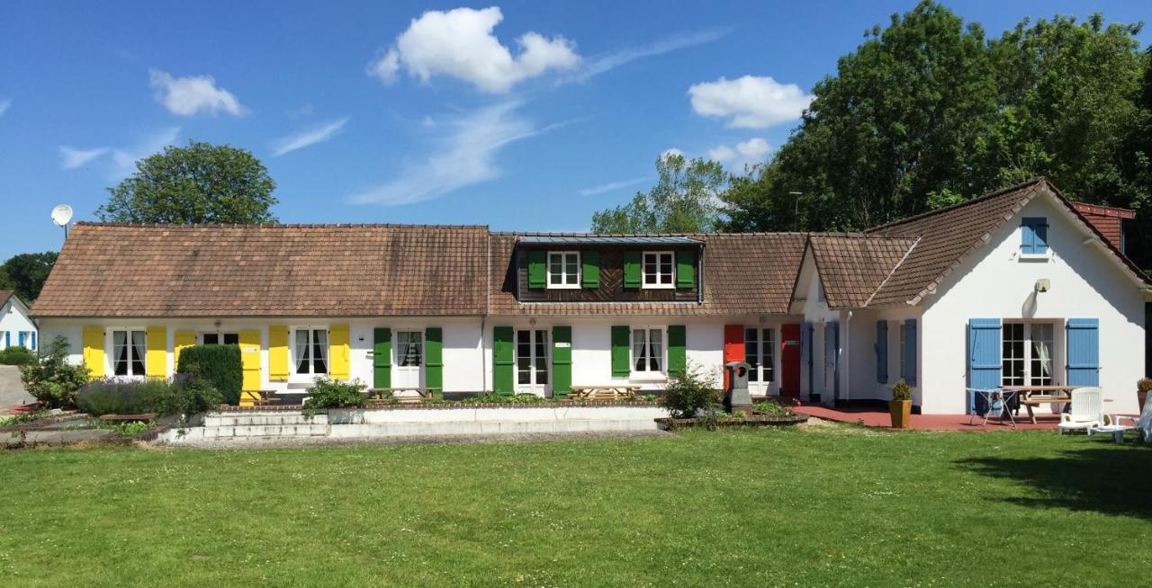 Camping La Garenne De Moncourt Рю Екстериор снимка