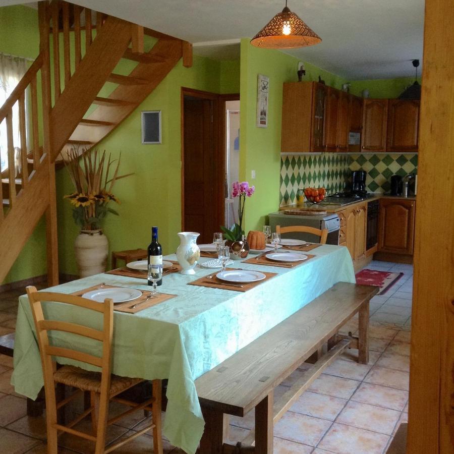 Camping La Garenne De Moncourt Рю Екстериор снимка