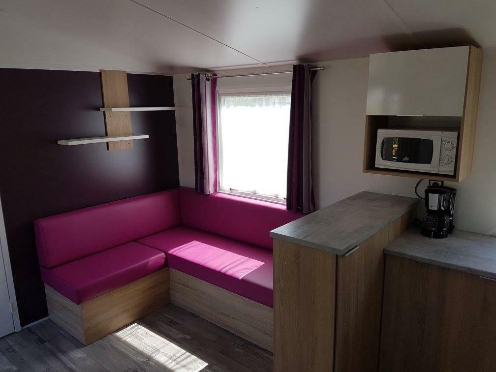 Camping La Garenne De Moncourt Рю Екстериор снимка